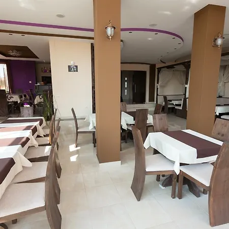 Paradise Hotel