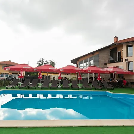 Hotel Paradise Elin Pelin
