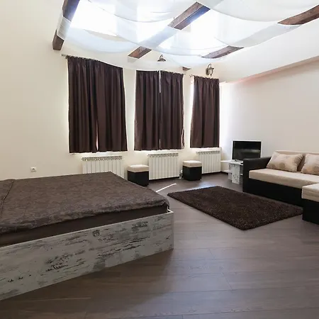 Hotel Paradise Elin Pelin
